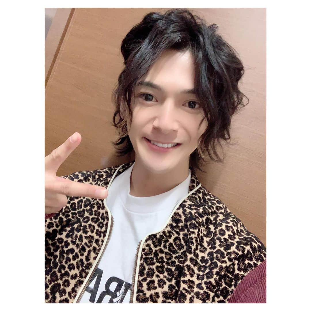 上田堪大さんのインスタグラム写真 - (上田堪大Instagram)「#上田堪大 #2020年 #カレンダー #発売記念イベント #東京 #大阪 #ありがとうございました」12月16日 21時34分 - kandai_1021