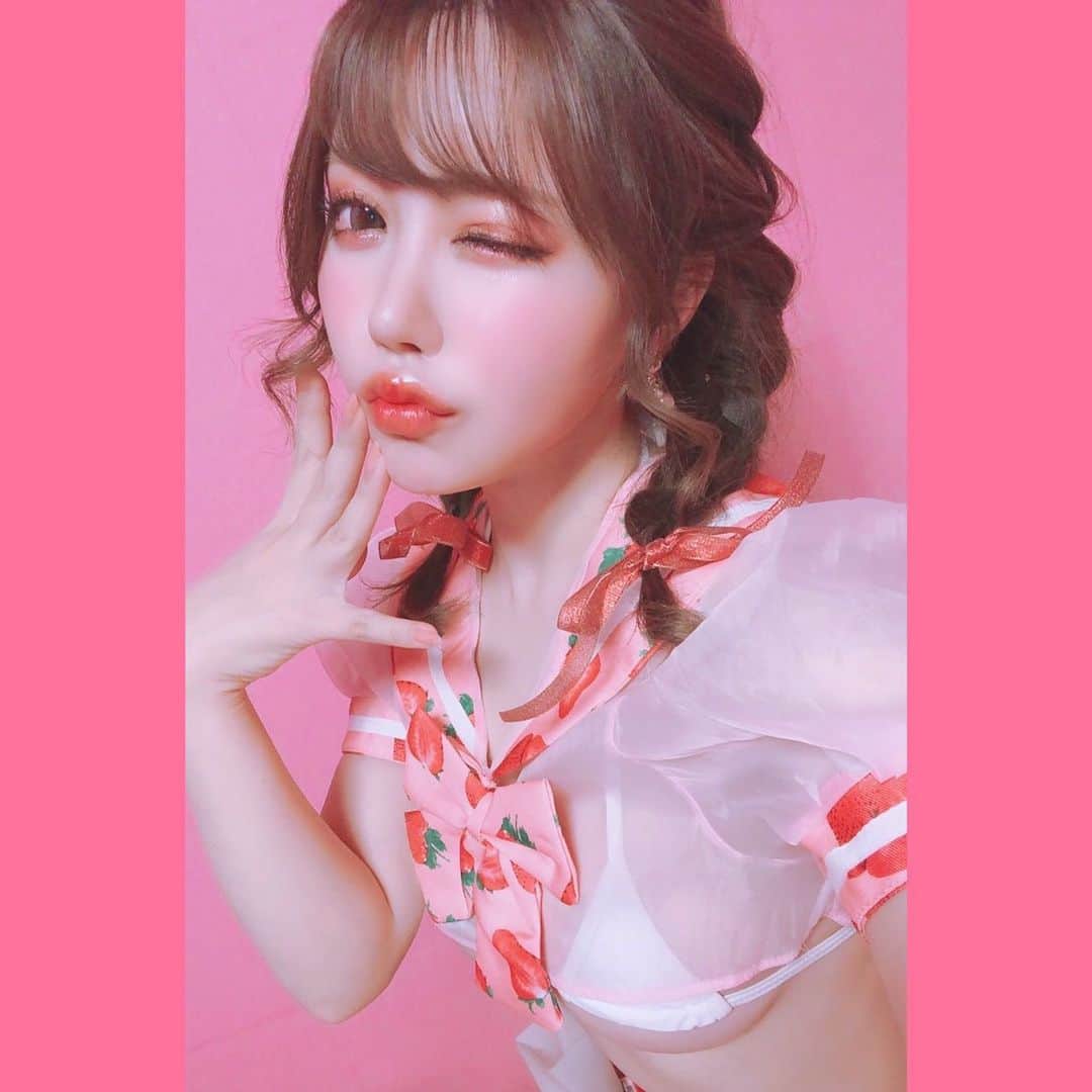 白田まい（白玉ろぷ）のインスタグラム：「🍓🎀 #白田まい #撮影会モデル #japanesegirls #时装 #模特  #コスプレ撮影 #粉我 #モデル撮影会 #偶像 #名古屋モデル」