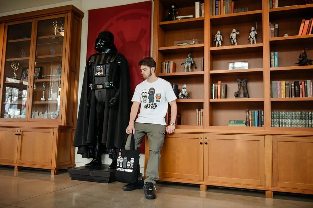 ア ベイシング エイプさんのインスタグラム写真 - (ア ベイシング エイプInstagram)「Celebrate with A BATHING APE® and STAR WARS™ with a special collaboration commemorating the release of Star Wars: The Rise of Skywalker, the final chapter of the Skywalker saga. The galactic lineup of products includes pullover hoodies, crew necks, T-shirts and key chains featuring interpretations of beloved Star Wars™ characters, illustrated in the streetwear brand’s beloved BABY MILO® style. These must-see items for BAPE® and STAR WARS fans will be available from Saturday, December 21st at A BATHING APE® locations. #STARWARSxBAPE」12月16日 22時00分 - bape_japan