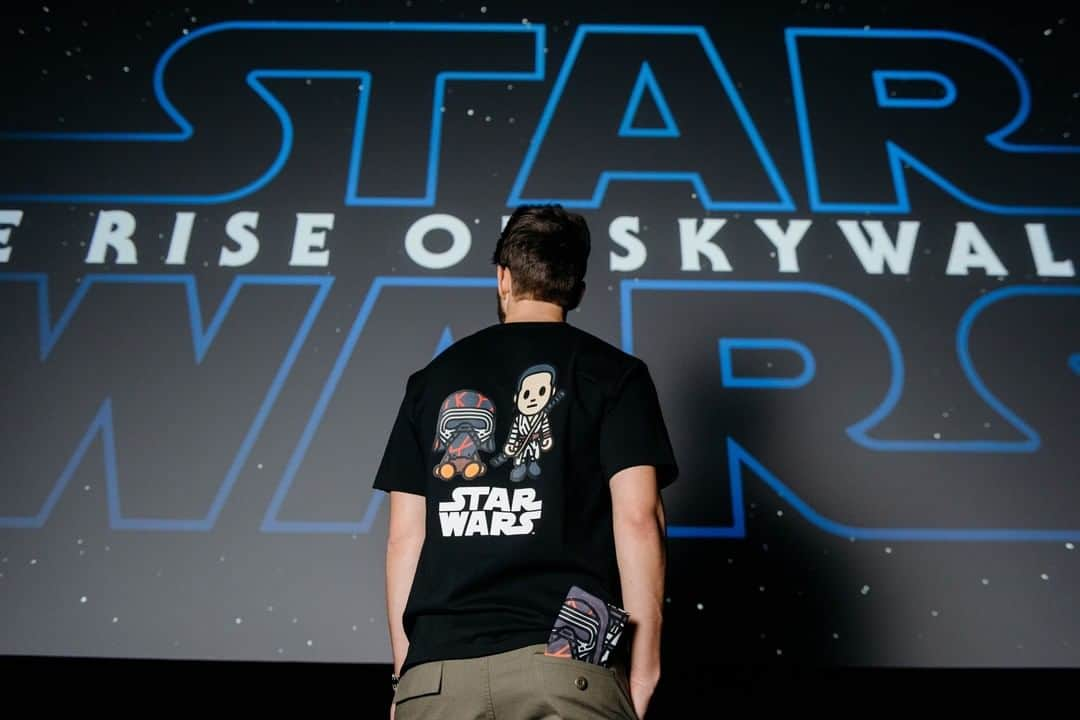 ア ベイシング エイプさんのインスタグラム写真 - (ア ベイシング エイプInstagram)「Celebrate with A BATHING APE® and STAR WARS™ with a special collaboration commemorating the release of Star Wars: The Rise of Skywalker, the final chapter of the Skywalker saga. The galactic lineup of products includes pullover hoodies, crew necks, T-shirts and key chains featuring interpretations of beloved Star Wars™ characters, illustrated in the streetwear brand’s beloved BABY MILO® style. These must-see items for BAPE® and STAR WARS fans will be available from Saturday, December 21st at A BATHING APE® locations. #STARWARSxBAPE」12月16日 22時00分 - bape_japan