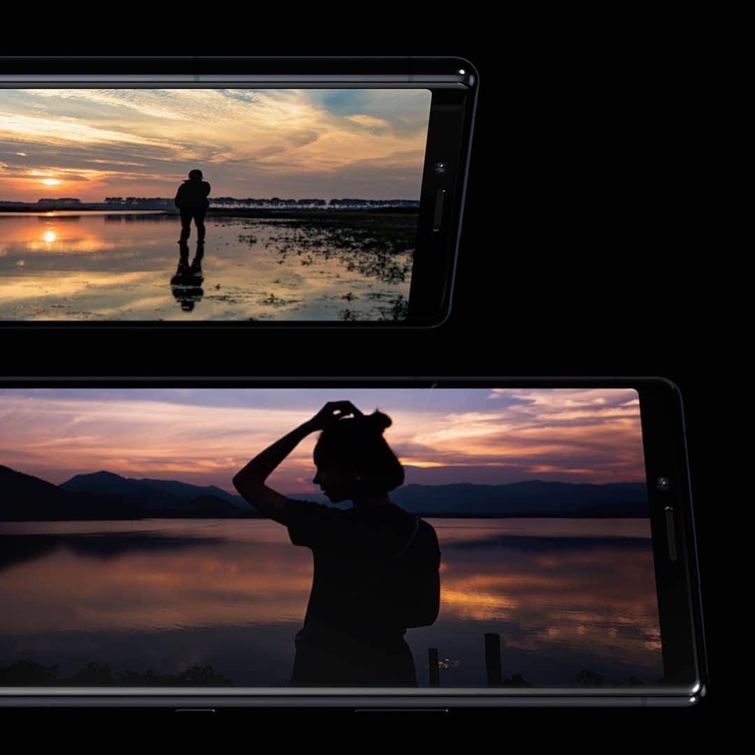 Sony Mobileさんのインスタグラム写真 - (Sony MobileInstagram)「Enjoy a next level viewing experience with the 21:9 CinemaWide 6.5” OLED display of Xperia. #Xperia #Xperia1 #Display #Innovation」12月16日 22時15分 - sonyxperia