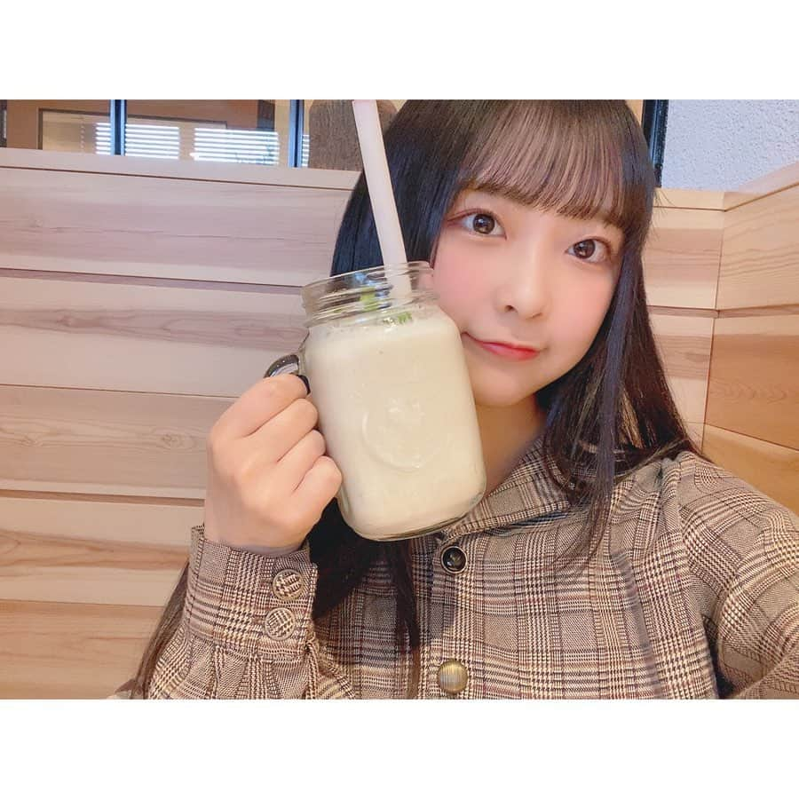 馬場彩華さんのインスタグラム写真 - (馬場彩華Instagram)「📗📗📗 . お母さんとドライブの途中にランチに💭 . . ずっと食べてみたかったエッグベネディクトを初めて食べたんだけどほんとにほんとにほんとに美味しかった🥺 . 天才的なお味でした🥺 . 忘れられないまた食べたい🥚🍳💛 . . . #鳥栖ランチ #鳥栖カフェ #佐賀ランチ #佐賀カフェ #むさしの森珈琲 #バナナスムージー #エッグベネディクト」12月16日 22時54分 - s2yklo