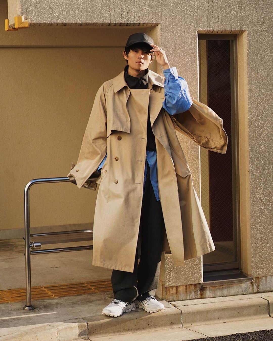 Ryoさんのインスタグラム写真 - (RyoInstagram)「ㅤㅤㅤㅤㅤㅤㅤㅤㅤㅤㅤㅤ レザーキャップいいかも🧢 ssがもう始まってて着いて行けてないです😐皆さん狙ってるアイテムはありますか？🤔 ㅤㅤㅤㅤㅤㅤㅤㅤㅤㅤㅤㅤㅤ cap:#morse  coat:#ssstein shirt#graphpaper  vest:#ssstein pants:#sunsea shoes:#asics」12月16日 23時03分 - ryo__takashima