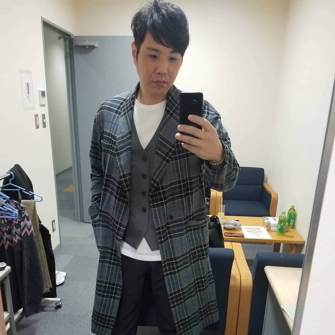 藤原一裕さんのインスタグラム写真 - (藤原一裕Instagram)「アメブロ始めました～、探してフォローして～  #アメブロ#ブログ#ライセンス藤原」12月16日 23時48分 - fjwrkzhr