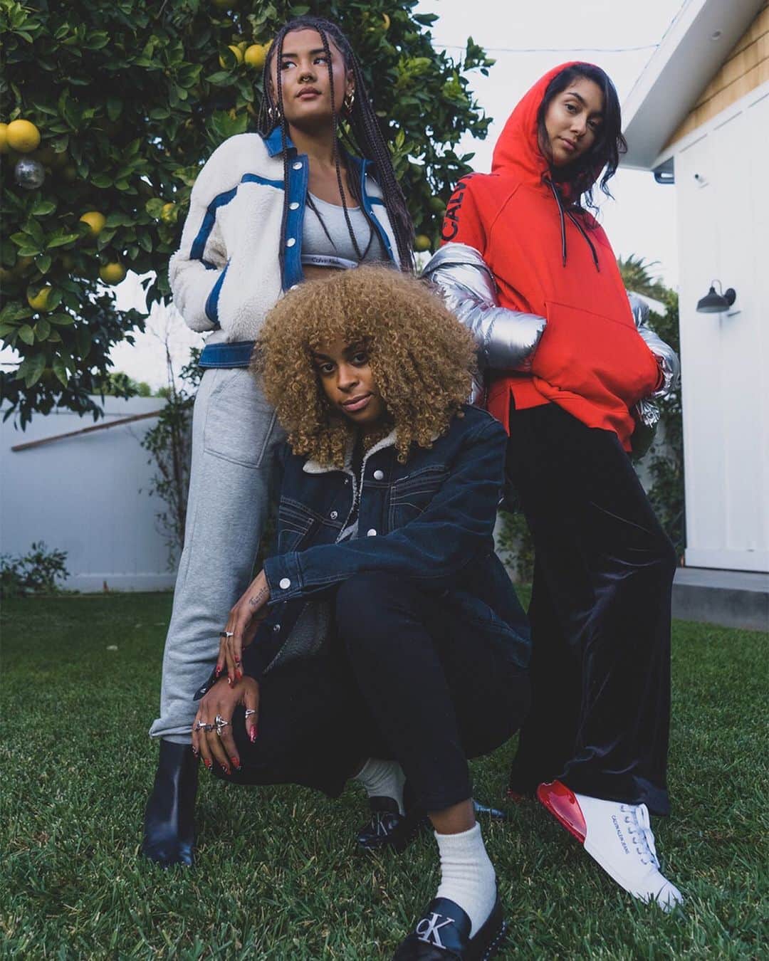 Calvin Kleinさんのインスタグラム写真 - (Calvin KleinInstagram)「#MYCALVINS stand-off ▶️ @faithharperr, @angelmoret, + @esamanavarrete of @nayva.official bring the holidays to LA with a home video. ⁣  Swipe ▷ to see how #CKHOLIDAY is done in LA and check the link in bio for their full video. ⁣  Tap to shop the #CALVINKLEIN gift edit:  Performance Repeating Logo Raglan Sleeve Cropped Sweatshirt [US]  Hooded Faux-Fur-Collar Metallic Puffer Jacket [US]  Sherpa Denim Trucker Jacket [EU] Leather Loafers [EU]  Myrtie Canvas Sneaker [US]  Deni Leather Boot [US]  Octagon Acetate Sunglasses [US]  Intense Power Scoop One-Piece Swimsuit [US]  Intense Power Logo Mesh One-Piece Swimsuit [US]  Intense Power Logo Bandeau Bikini Top [US]  Core Abstract Classic Bikini [US]」12月17日 1時58分 - calvinklein