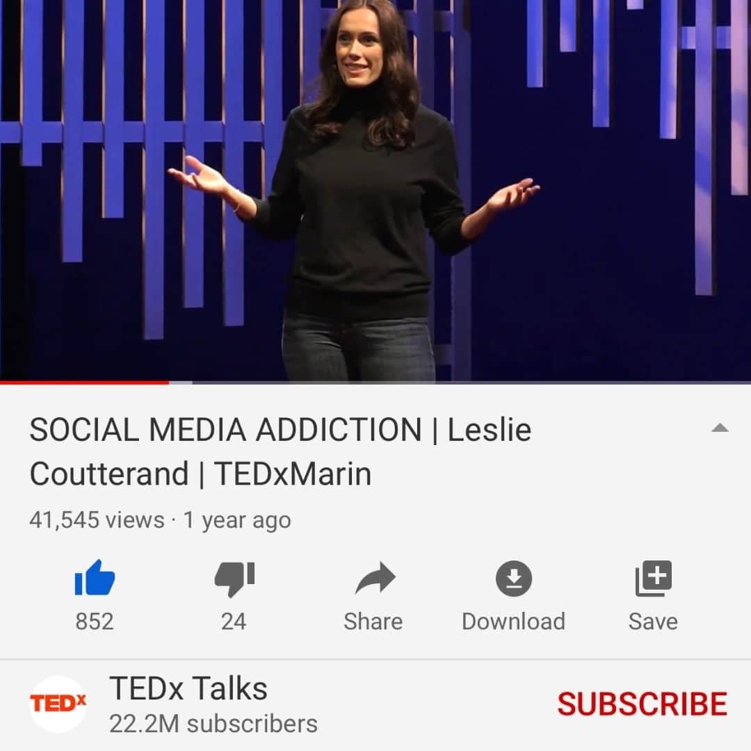 Leslie Camila-Roseさんのインスタグラム写真 - (Leslie Camila-RoseInstagram)「{TEDX TALK} ▶️👆 To watch my @tedx Marin (USA), click on the link in my bio! 📲 Thanks for all your comments, for sharing the talk, for inviting me to speak at your events and summits, and for spreading the message out there with me in 2019.  If the issue resonates with you, and you want to start a conversation about social media impact and addiction with your loved ones, feel free to share the talk. 🙂  Social media has become a part of our life in a very short period of time, it is here to stay, and it impacts us more than anything we’ve experienced before: from wellbeing, mental health, social behavior, random daily decisions, consumerism, cyber security, politics, democracy and social conditioning... So lets commit to create a more mindful and compassionate social media culture TOGETHER in 2020, before these platforms (and the people taking advantage of them) try to take total control of us. . . . . . . . . . . . . #socialmediamarketing #socialmedia #addiction #mentalhealthawareness #mindfulmedia #compassionatesocialmedia #tedxtalks #tedxtalk #socialconditioning #thegreathack #ethicalsocialmedia #ethicaltech」12月17日 2時15分 - leslie_coutterand