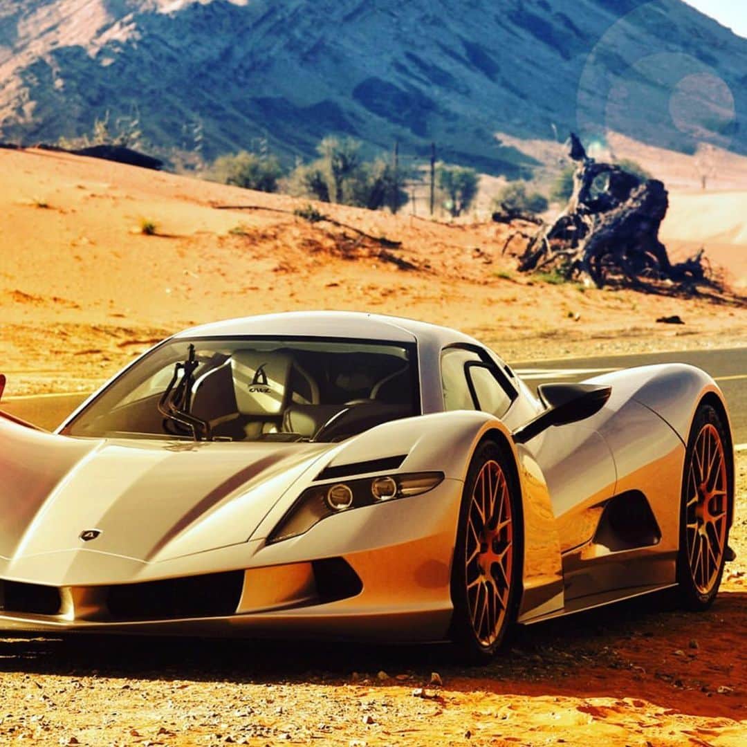 CARLiFESTYLEさんのインスタグラム写真 - (CARLiFESTYLEInstagram)「This Aspark Owl electric Hypercar goes 0-60mph in 1.69 seconds. 0-186mph in 10.6 seconds. Top speed of 248mph. The Aspark has 1985hp and 1475 lb-ft. 50 will be made starting at $3.2 Million. @asparkowl #carlifestyle」12月17日 2時19分 - carlifestyle