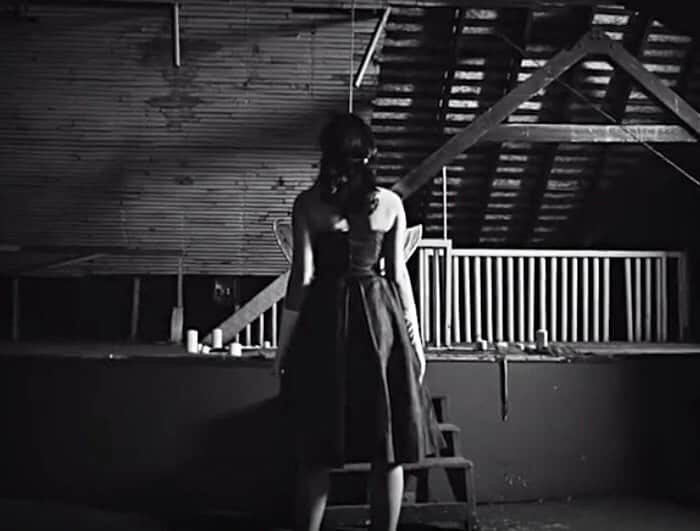 AFIのインスタグラム：「Where was she? #HiddenKnives」