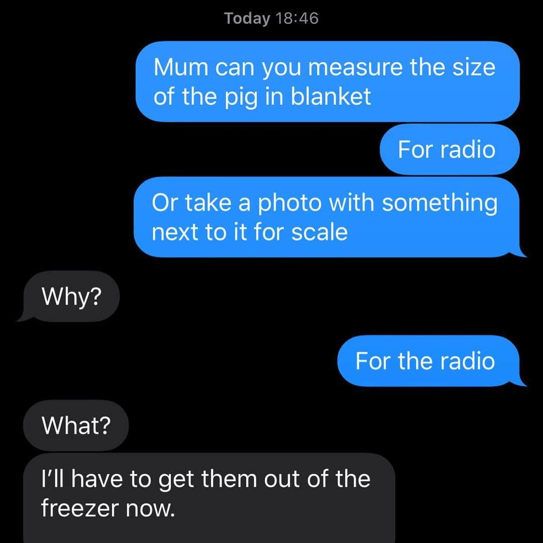 ニック・グリムショーさんのインスタグラム写真 - (ニック・グリムショーInstagram)「tonight’s sausage saga on the radio. my mum says she has ONE Pig in Blanket per person for Christmas Day, she says these are big enough. I disagree. #SausageSaga “seems obscene” is really tickling me 🤣🤣🤣🤣」12月17日 4時06分 - nicholasgrimshaw