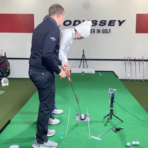 カルロタ・シガンダのインスタグラム：「Always a pleasure to work with you, Phil! Thanks for all the tips 😉 @swashputting #thebest」