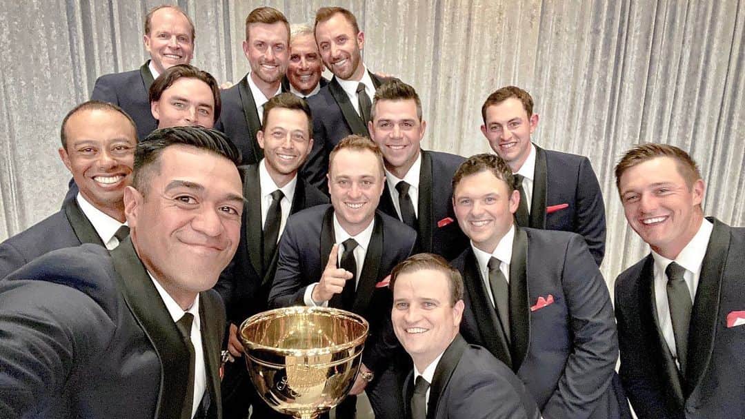 ジャスティン・トーマスのインスタグラム：「What a fun battle with my teammates in Australia. Have always loved team events in which the emotion seems to come out of all of us (especially me!). So proud of @tigerwoods and honored to play for him, Strick, Zach, and Fred. Everybody played their hearts out and couldn’t be happier for all my 11 teammates who gave it all they had to get it done this week. A week I’ll never forget!」