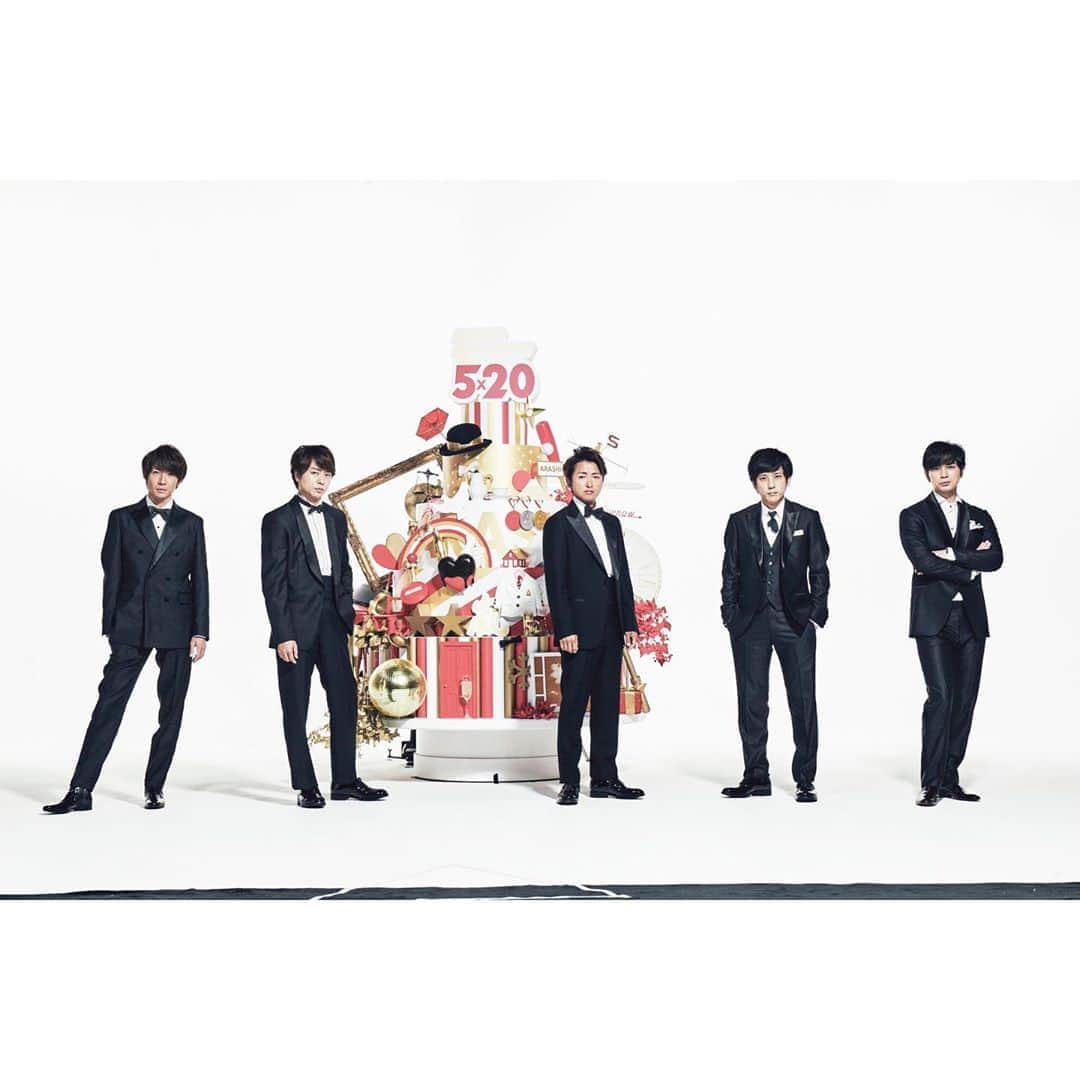 嵐 Arashi さんのインスタグラム写真 嵐 Arashi Instagram 18年 結成年目の年に突入 過去最大規模の公演数 延べ237万5千人を動員する Arashi Anniversary Tour 5 の開催を発表 テクノロジーを駆使し今できる最大級のエンターテインメントの
