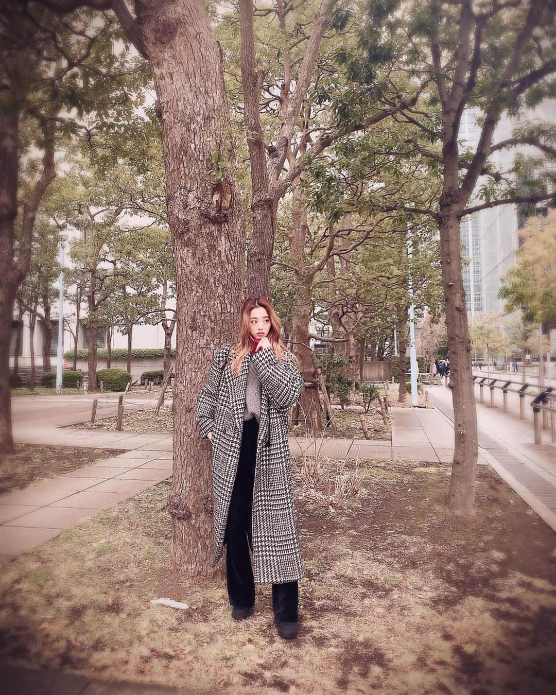 川村真洋さんのインスタグラム写真 - (川村真洋Instagram)「久々に母親と会えました🧶⛄️ カフェでパンケーキとワッフルをシェアしたり、街をぶら〜としたり…ゆっくりした時間を作れて良かったです♡  Today.. I had a good time with mom.. We talked a lot while eating pancakes and waffles at the cafe☕️ happy.. #MAHIRO #真洋 #마히로 #ZPOP #ZGIRLS #ZSTARS」12月17日 18時53分 - mahiro_kawamura_official