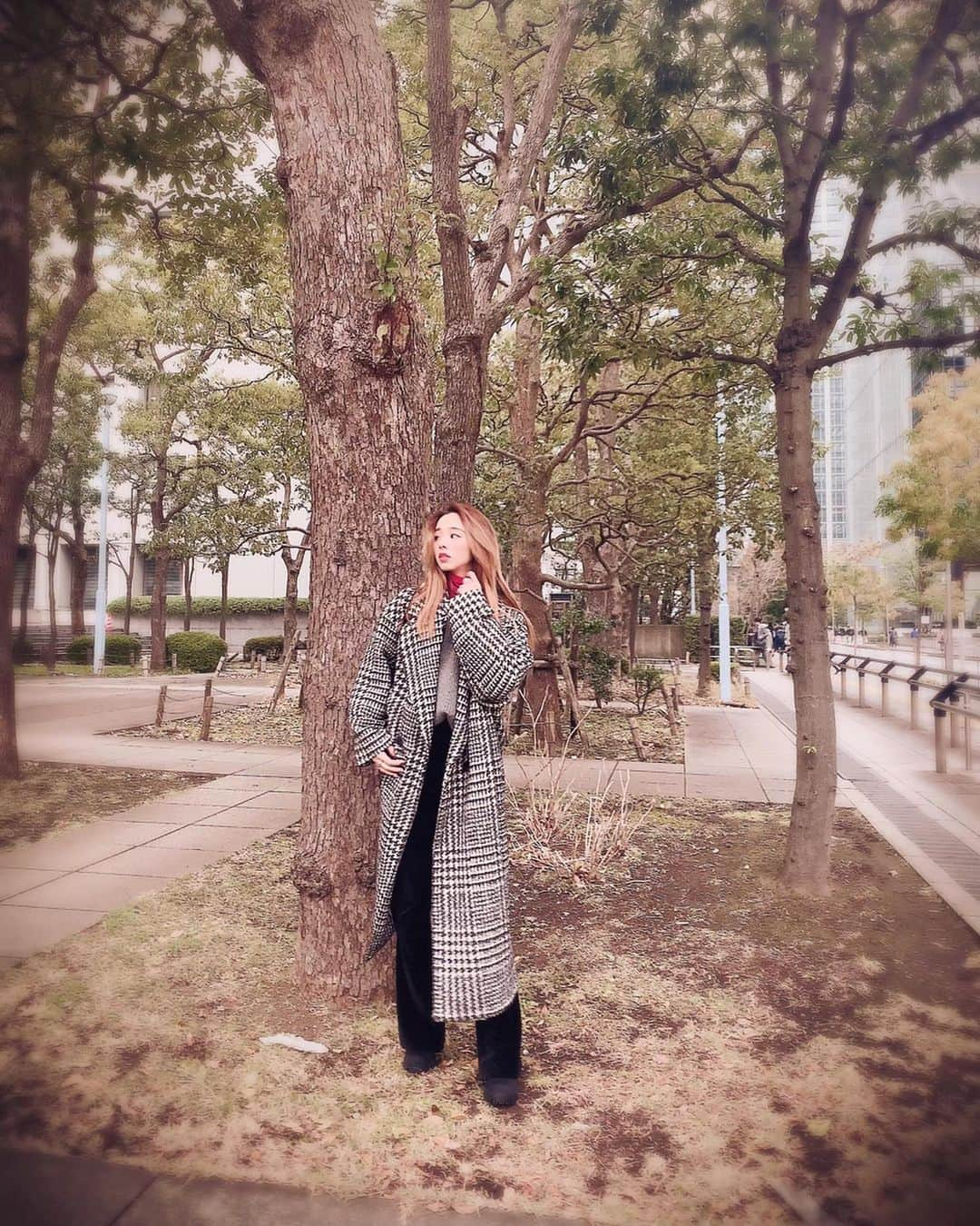 川村真洋さんのインスタグラム写真 - (川村真洋Instagram)「久々に母親と会えました🧶⛄️ カフェでパンケーキとワッフルをシェアしたり、街をぶら〜としたり…ゆっくりした時間を作れて良かったです♡  Today.. I had a good time with mom.. We talked a lot while eating pancakes and waffles at the cafe☕️ happy.. #MAHIRO #真洋 #마히로 #ZPOP #ZGIRLS #ZSTARS」12月17日 18時53分 - mahiro_kawamura_official