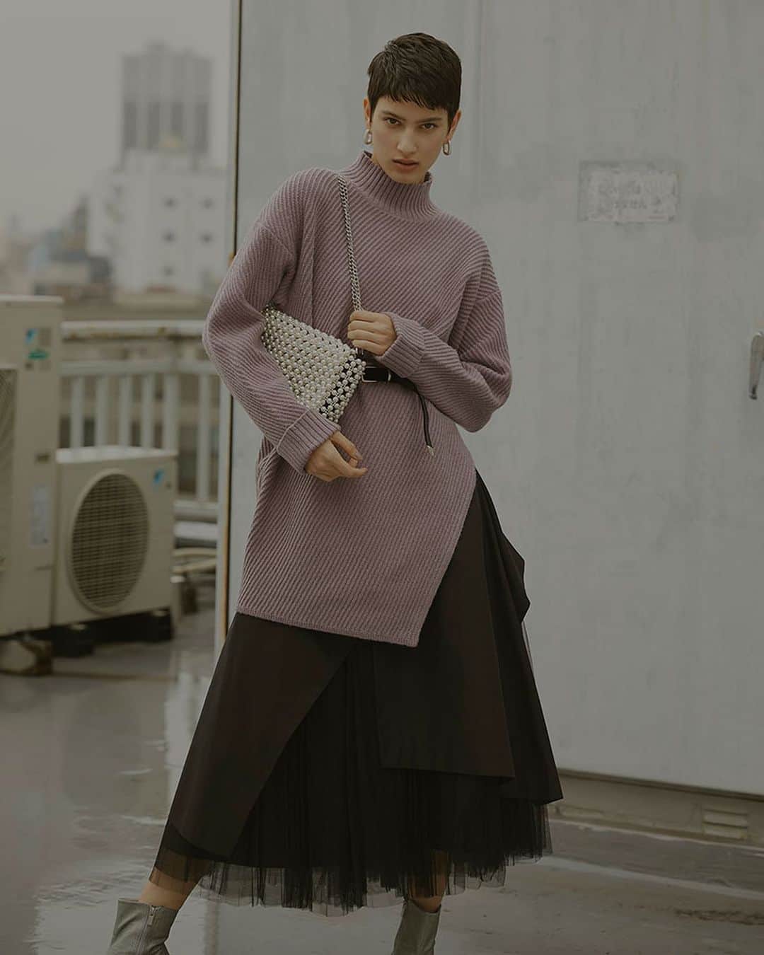 Ameri vintageさんのインスタグラム写真 - (Ameri vintageInstagram)「✔︎Restock & preorder. 12.18(wed.)12:00 UNDRESSED OVERLAPPING SKIRT delivery：in early April color:black,gray . #ameri #amerivintage #knit #shopping #fashion #japan」12月17日 19時26分 - amerivintage