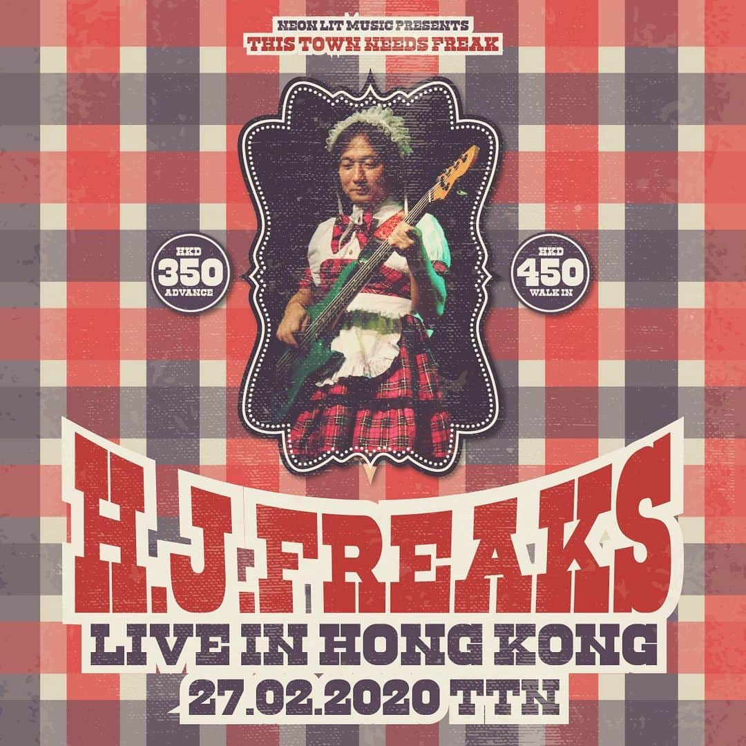 H.J.Freaksさんのインスタグラム写真 - (H.J.FreaksInstagram)「【Bass妄想代理人H.J. Freaks Bass Clinic】  看似無人問津的孤獨探戈，都是稍稍不經意的露著小褲，豈料在網絡竟捲起風潮，網民更表示：「天啊，眼晴到底要往哪裡放才好？」。 女僕裝、吊帶絲襪、絕對領域、草莓內褲，以上都是神秘中年大叔H.J. Freaks喜歡炫耀bass神技的定番。「惡趣味」另一面是正經Bass大師又有誰曾經見過？你又有無諗過佢就坐係你隔黎教授你暗黑Slapping奧義係咩感覺？  這次Neon Lit Music將可愛大叔邀請到TTN，Zuk Music Academy (汗，明明就studio扮咩) 當然唔錯過呢個機會聯同合作伙伴Drummers Ark來一場Bass Clinic，屆時H.J. Freaks將會親身教授bass演奏奧義。 ▪▫▪▫▪▫▪▫▪▫▪▫▪▫ H.J.Freaks Bass Clinic in Hong Kong 3019  演出者Artist : H.J.Freaks (KR)  日期 Date : 26 Feb 2020 (WED) 時間 DOOR OPEN : 19:30 地點 Venue : Drummers' Ark  地址 Address : 九龍新蒲崗五芳街8號利嘉工業大廈4樓B室 Room B, 4/F, Lee Ka Industrial Building, 8 Ng Fong Street, San Po Kong, Kowloon  入場費Entrance Fee:  Online Advance 網上預售 $250  Walk in 現場 $320  網上購票 Online Ticketing： https://tickcats.co/ticket/hjfreaksclinic  門市購票 Ticket-in-Store：  觸 Studio [ 先達店 sincere branch ] Tel : 2395 3332  旺角亞皆老街83號先施大廈3樓311室 Room 311, 3/F, Sincere House, 83 Argyle street, Mongkok  觸 Studio [ 好景店 ho king branch ] Tel : 2395 3332  旺角花園街2-16號好景商業中心2601室 Room 2601, 26/F Ho King Commercial Centre, 2-16 Fa Yuen street, Mongkok, Kowloon  Drummer’s Ark  Tel:  2325 3528 九龍新蒲崗五芳街8號利嘉工業大廈4樓B室 Room B, 4/F, Lee Ka Industrial Building, 8 Ng Fong Street, San Po Kong, Kowloon」12月17日 13時41分 - h.j.freaks