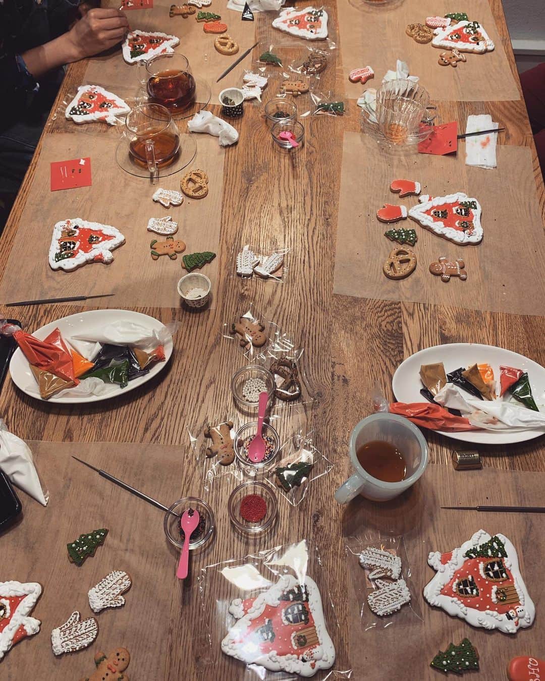kikkoのインスタグラム：「Christmas lesson ご参加いただきましてありがとうございました。個性豊かに、そしてめちゃ可愛く仕上がりましたね🎄 楽しかったです〜🥰 来年もどうぞ宜しくお願い致します。 次回は、バレンタインの予定です🙈❤️」