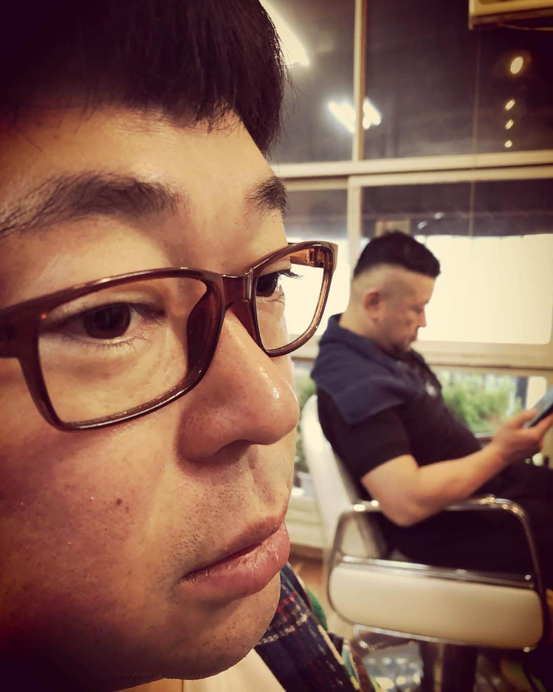 杉本知香さんのインスタグラム写真 - (杉本知香Instagram)「コバさん向くんスッキリー✂️✨ 前髪刈り上げてる2人。  #中目黒美容室#前髪刈り上げ#おまかせカット  #ケンドーコバヤシ#ケンコバ#あんぎゃー #にけつッ #tenga茶屋#ケンコバのバコバコテレビ #サンテレビ#ゴゴスマ #天津向#天津#オタク#萌え#オタク界のカリスマ」12月17日 15時25分 - sugimotoc