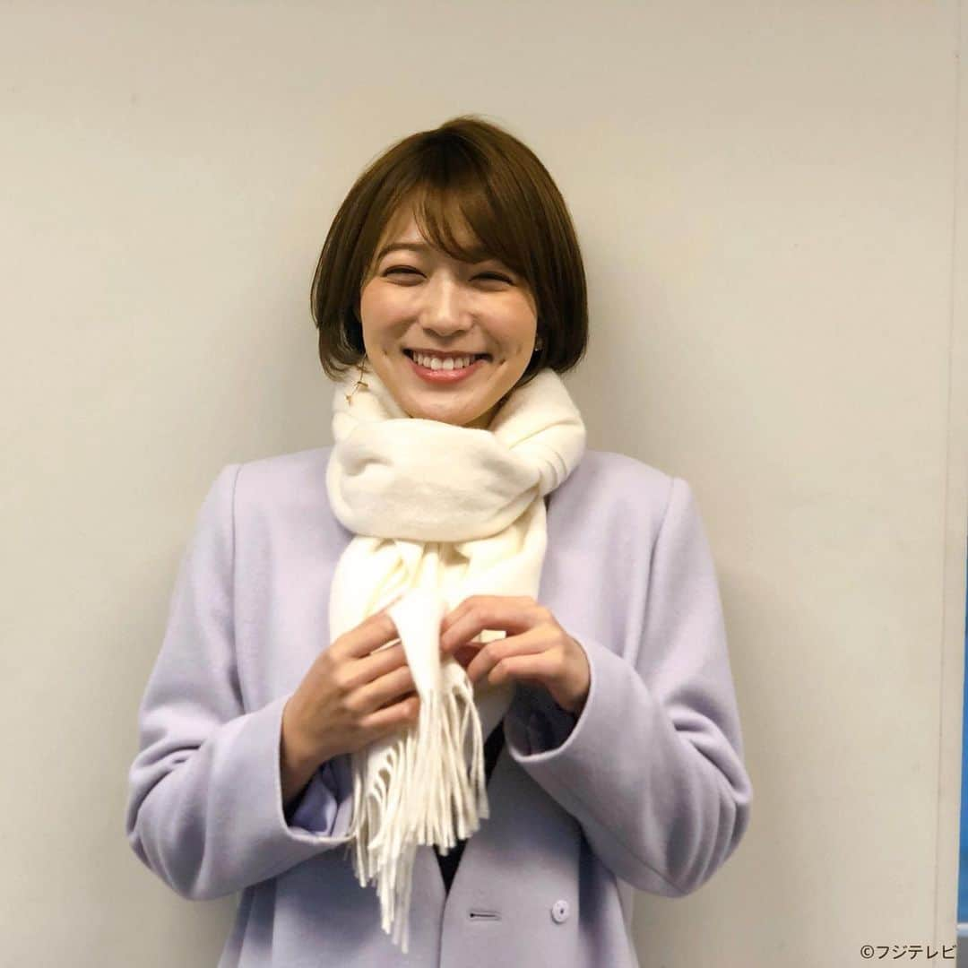 フジテレビ「めざましテレビ」さんのインスタグラム写真 - (フジテレビ「めざましテレビ」Instagram)「12月17日（火）きょう何着て行く？ ・ ファッション雑誌CanCamとコラボした お天気コーナー「きょう何着て行く？」 阿部華也子ちゃんの毎日のコーデを紹介♪ ・ 【きょうのコーデ】 コート→#AndCouture 2万７000円 ワンピース→#SNIDEL 1万8000円 靴→#ダイアナ 2万1０00円 ストール→#ムーンバット 2万3000円 ピアス→#Lycka 1500円 ・ 【コーデのポイント】 甘め派に人気のラベンダーを コートで大胆に 取り入れたスイートコーデ🍭 きれいな色合いが引き立つようにインナーは ダークトーンで統一しました🌰 レースのワンピならシックにまとまるので 大人かわいく着こなせますよ💁‍♀️✨ ・ #めざましテレビ #きょう何着て行く？ #阿部華也子 #今日のコーデ#コーデ #CanCam #今日のファッション#ootd #きょう何着て行く？は月〜金朝6時22分ごろ放送！」12月17日 16時06分 - mezamashi.tv