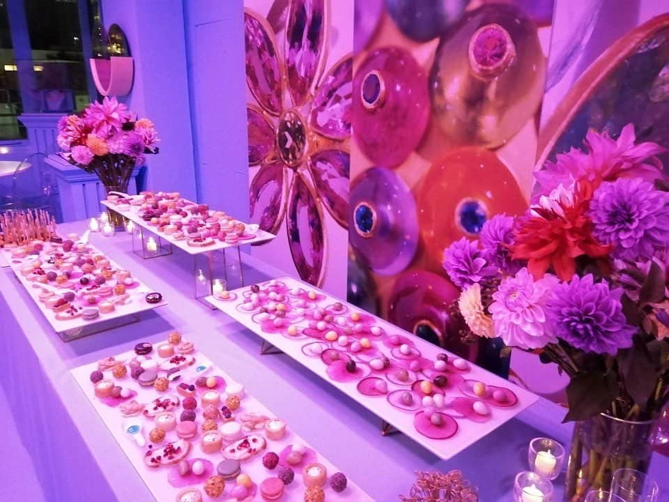 ShinTakedaさんのインスタグラム写真 - (ShinTakedaInstagram)「French Pop. ・ ・ ・ 　#アートを食べる  #ケータリング  #芸術  #料理 #catering #food #foodporn #foodart #art #reception #anniversary #tokyo #sexyfood #foodstyling  #foodstylist #pintcatering」12月17日 17時23分 - pint_catering