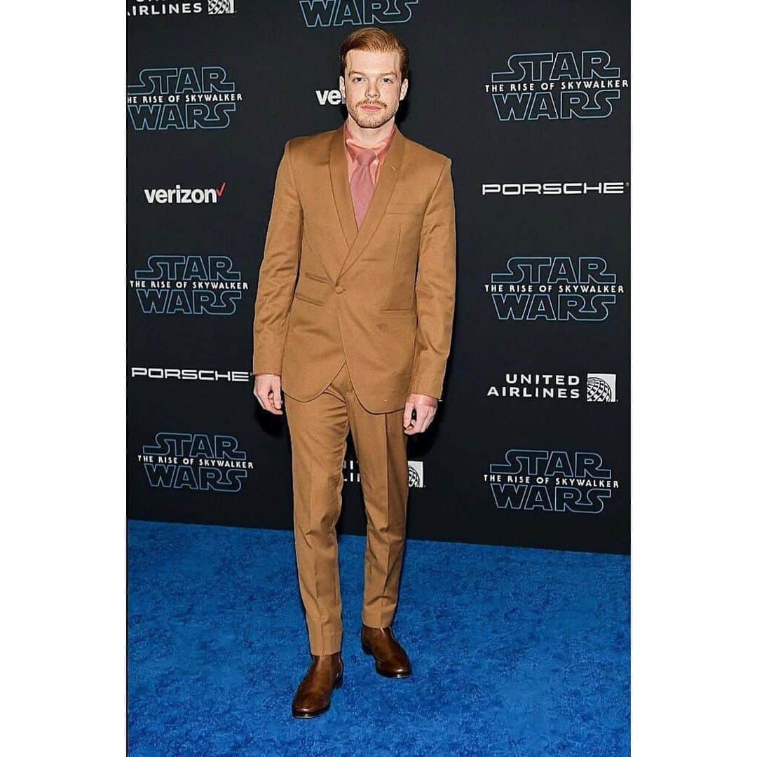 キャメロン・モナガンさんのインスタグラム写真 - (キャメロン・モナガンInstagram)「Star Wars Episode IX Premiere #theriseofskywalker」12月18日 5時04分 - cameronmonaghan