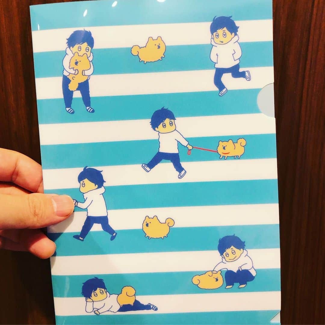 水野良樹さんのインスタグラム写真 - (水野良樹Instagram)「コンドウアキ先生が誕生日プレゼントにとつくってくれたクリアファイル。てけがかわいすぎて感涙。貴重すぎて、ありがとうって伝えたい…。」12月17日 20時37分 - mizunoyoshiki_teke