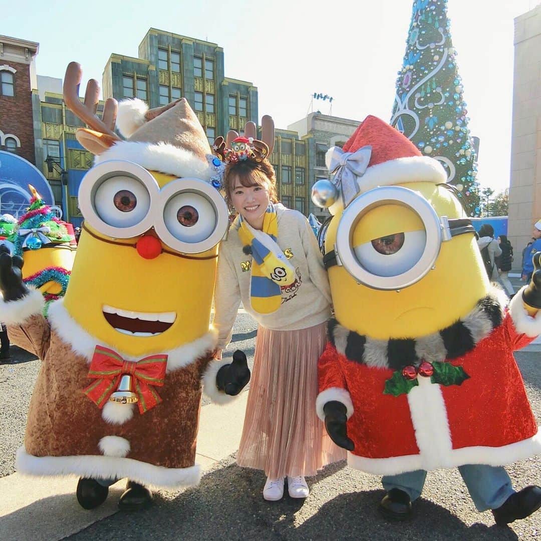 のインスタグラム：「*﻿ ﻿ ユニバーサルスタジオジャパンに﻿ 行ってきました〜💕﻿ この時期、パーク内はクリスマス一色🎄✧﻿ 歩いているだけで気分が高まるっ！﻿ ﻿ サンタやトナカイ姿のミニオンたちにも﻿ 会えました🎅🏻❣️かわいかった~♡﻿ ﻿  _____________________________________________ #石川さん情報liveリフレッシュ #石川テレビ #旅したがーる #ロケ #クリスマス #ミニオン #ユニバーサルスタジオジャパン #ユニバ #大阪 #universalstudiosjapan #usj #xmas #minions」