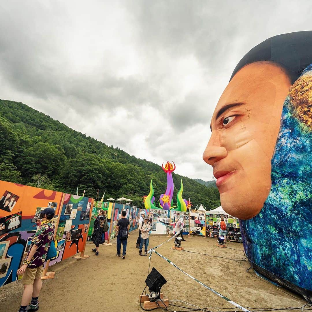 フジロック・フェスティバルさんのインスタグラム写真 - (フジロック・フェスティバルInstagram)「#fujirockpost 2019 . . . @fujirock_jp にて、シェアOKのポスト募集中📸 ハッシュタグ #fujirockpost を、新規 or 過去の投稿に追加してください。フジロックの思い出写真や、動画、アート作品などなどお待ちしております🙌 . #fujirock #fujirockfestival #フジロック」12月17日 21時37分 - fujirock_jp