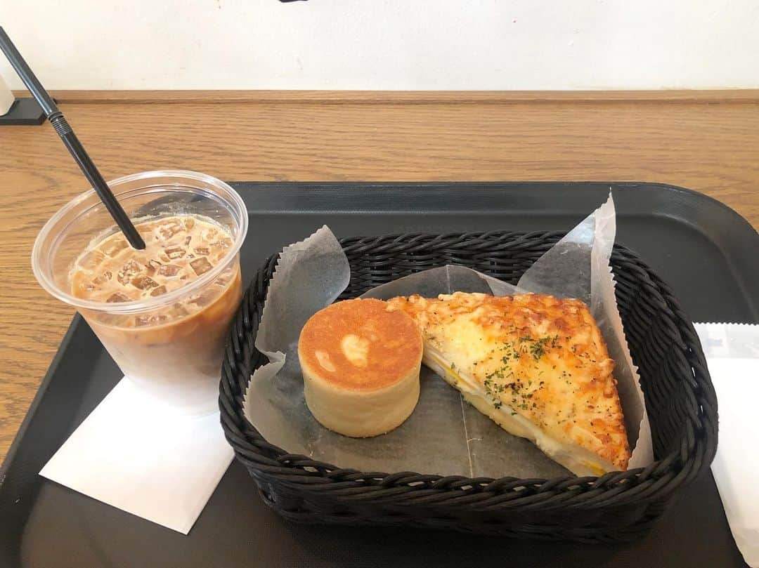 前田彩名のグルメインスタ