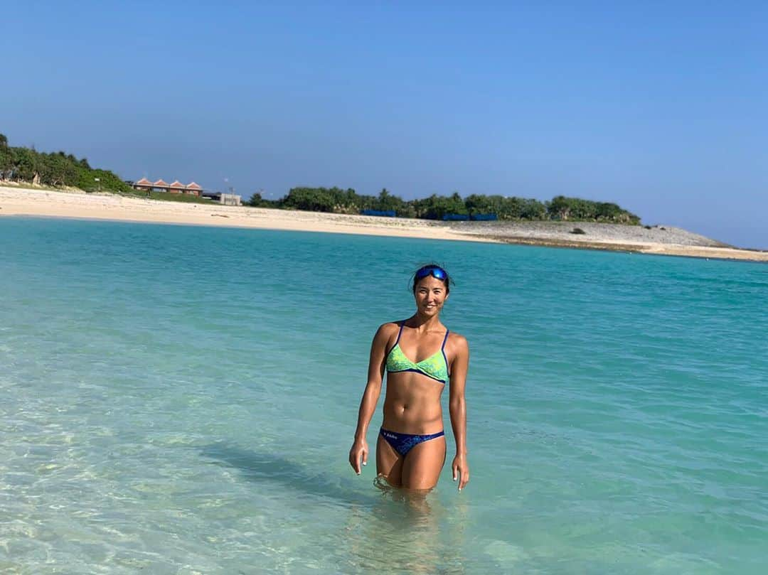 長谷川暁子さんのインスタグラム写真 - (長谷川暁子Instagram)「Sky blue💙Sea blue💙Bikini blue💙 #西原キラキラビーチ  #okinawa #trainigcamp ﻿ #beachvolleyball #ビーチバレーボール ﻿ #nttcomware #nttコムウェア ﻿ #長谷川暁子 #akikohasegawa」12月17日 22時19分 - akikohaseg