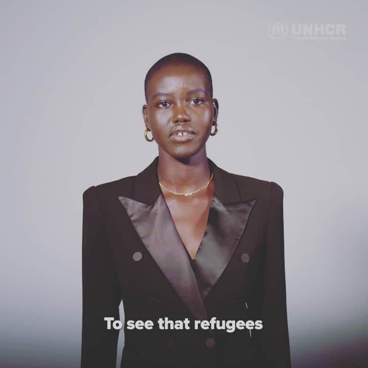 Coldplayのインスタグラム：「We are proud to support the Global Refugee Forum. Compassion and kindness is the way forward. Every action counts. Every voice counts. #EveryoneCounts @refugees PH」