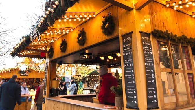 高木由麻奈さんのインスタグラム写真 - (高木由麻奈Instagram)「ドイツの思い出🇩🇪 中世のクリスマスマーケットを味わってきました。  #エスリゲン　#Esslingen #これにてドイツ投稿終わり」12月17日 22時42分 - yumana.t