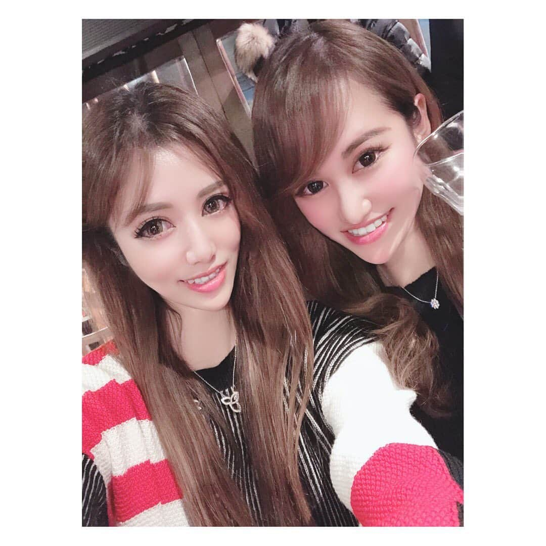 箕田 みなみさんのインスタグラム写真 - (箕田 みなみInstagram)「うちの可愛い♡彼女とデート😆👍💓 広川でお寿司食べて🍣私→なんか食べ足りな〜い⤴️まりちゃん→まだ飲みた〜い🍺 はいっっ‼︎最近定番化しているはしご酒&はしごメシ🤣✨✨✨ ほんま楽しぃぃぃぃぃ😆😆😆 いつも楽しい話しで笑かしてくれてありがとう🤣💓💓 ・ ・ #女子会 #ガールズトーク #主婦友 #主婦会 #はしご酒 #はしご飯 #食べ歩き」12月17日 23時31分 - minami.mita