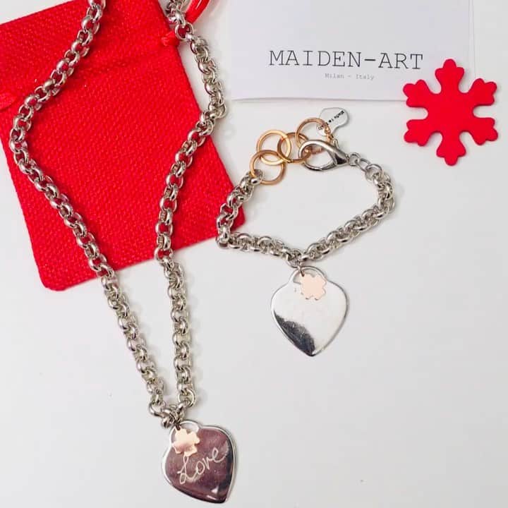 メイデンアートのインスタグラム：「Novità di oggi! Pezzi unici - bracciale e collana Love ❤️ puoi incidere il tuo nome o iniziale al posto di love 😊 .  Bracelet and Necklace “Love” unique pieces. You can write your name or your initial instead of Love if you prefer 😊 . #angera #lakemaggiore #varese #varesetheplacetobe #varesedoyoulake #regalidinatale #christmas #christmasgifts #giftsideas #giftsforher #lovejewelry #lovenecklace #lovebracelet #tiffany」