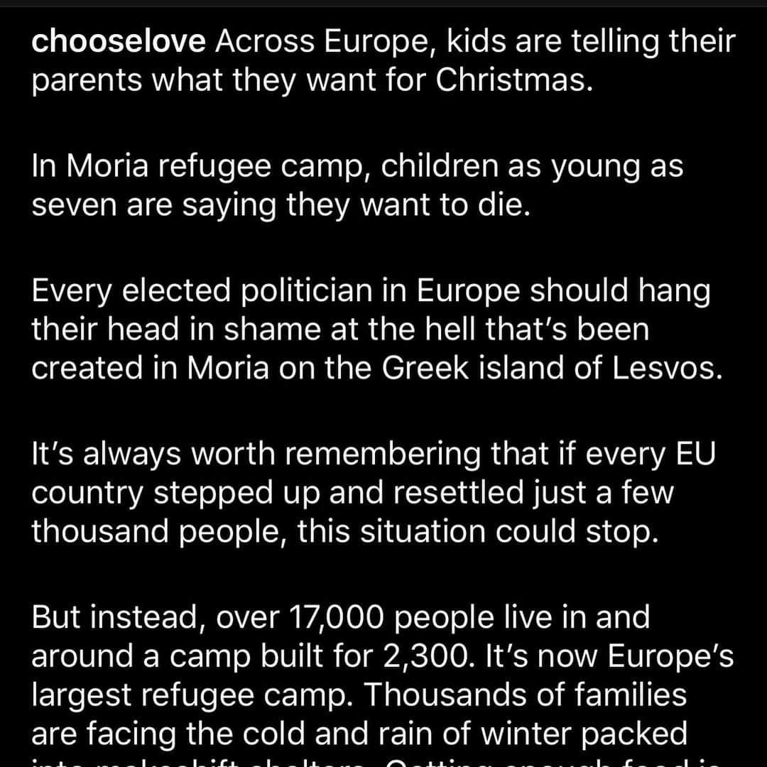 レナ・ヘディのインスタグラム：「PLEASE READ. PLEASE CHOOSE LOVE.  THE EU. THE UK. We HAVE TO ACT, TO STEP UP, TO STOP ALL THIS TRAUMA AND START HEALING @CHOOSELOVE」