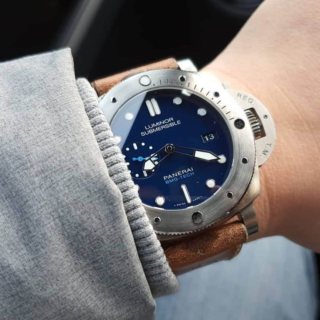 パネライのインスタグラム：「The deep blue of the #Panerai #PAM692 BMG-Tech is absolutely perfect! Pic by @paneraiczar #paneraicentral」