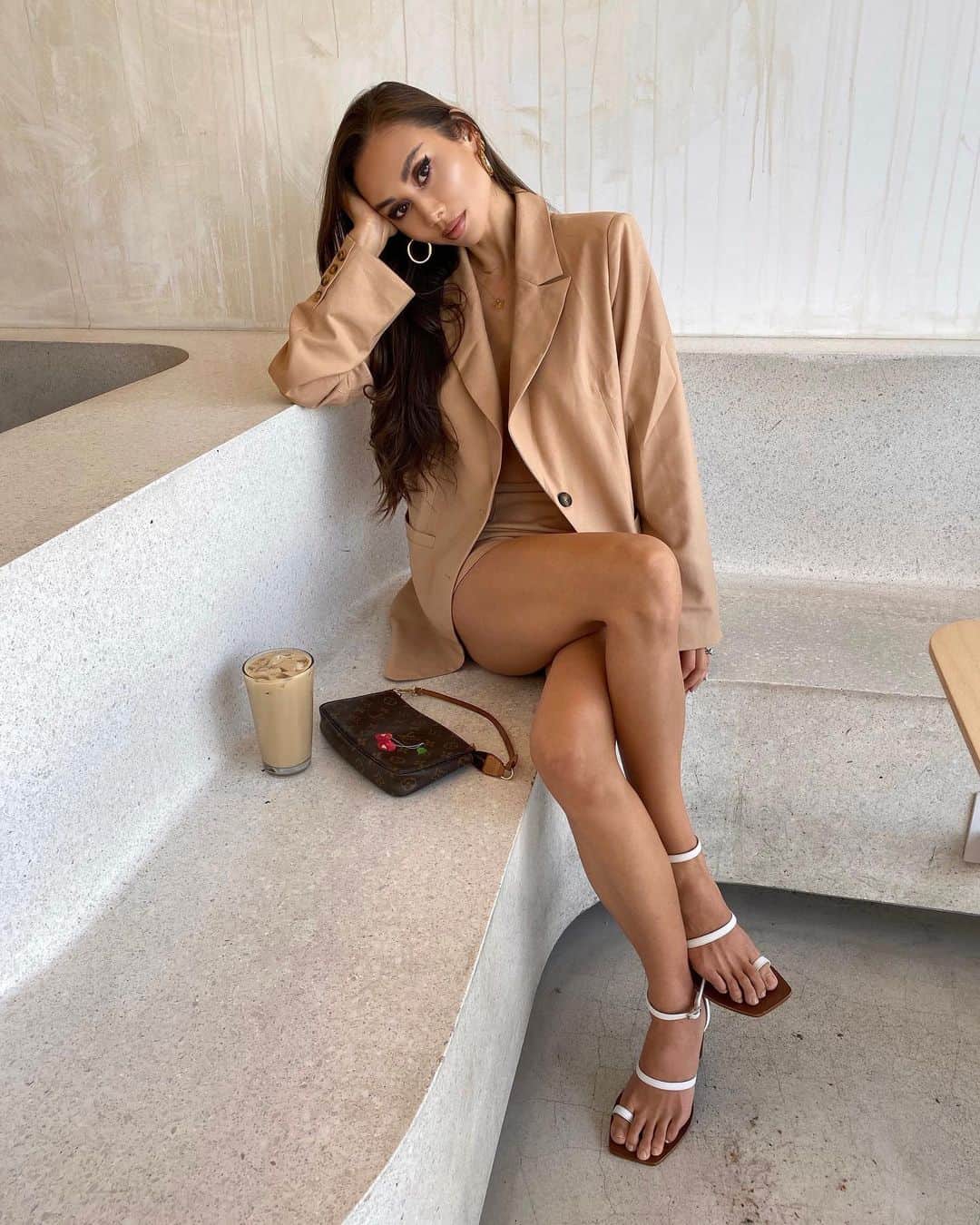 ルミ・ニーリーさんのインスタグラム写真 - (ルミ・ニーリーInstagram)「Usualing 🍨」12月18日 3時37分 - rumineely