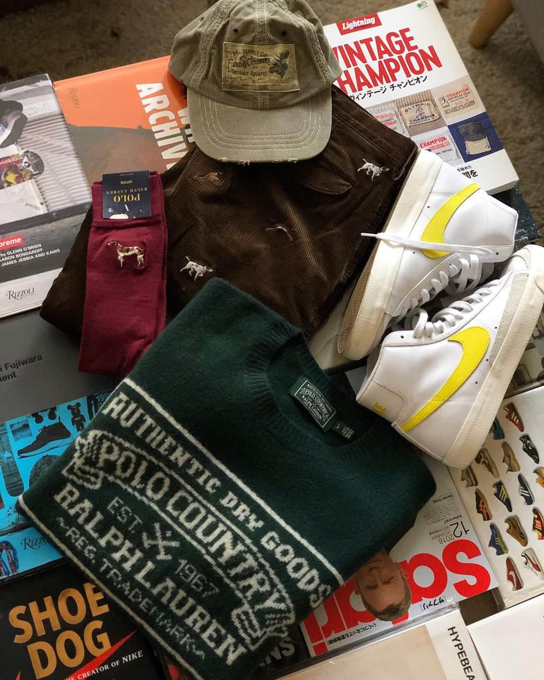 Mr. Tyさんのインスタグラム写真 - (Mr. TyInstagram)「Wow year number 5 already. That glorious Tuesday in December where we celebrate our brotha @djtimbuck2 is upon us. Mandatory Polo and Blazers day for today ✌🏾! #timbuck2forever  #wiw #wiwt #wdywt #whatiwore #ファッション #コーディネート #outfitkillers #outfitplace #polo #outfitoftheday #todayiwore #ootdwatch #ralphlauren #weathersynergy #hnbmg #outfitarchitecture #polocountry」12月18日 3時56分 - regularolty