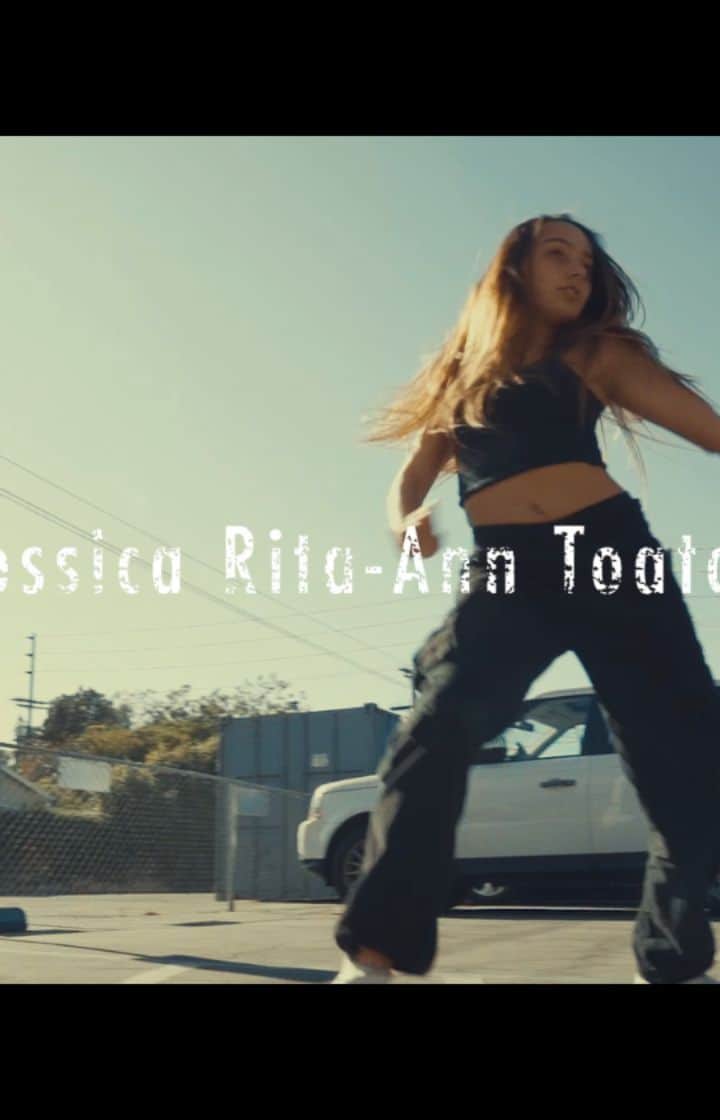 ジョリン・ツァイのインスタグラム：「welcom Jess to the family. Let's say heyyy gal~  @ jessicatoatoa」