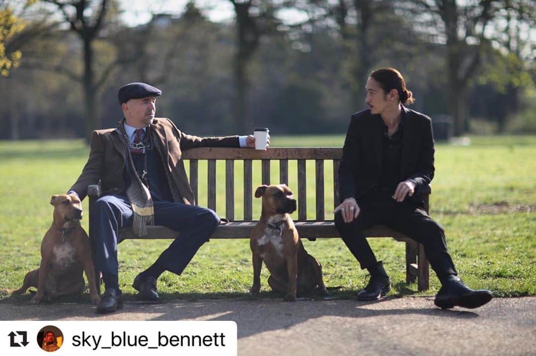 窪塚洋介のインスタグラム：「『GIRI／HAJI』10th January will start on Netflix!!! #Repost @sky_blue_bennett with @make_repost #girihaji」