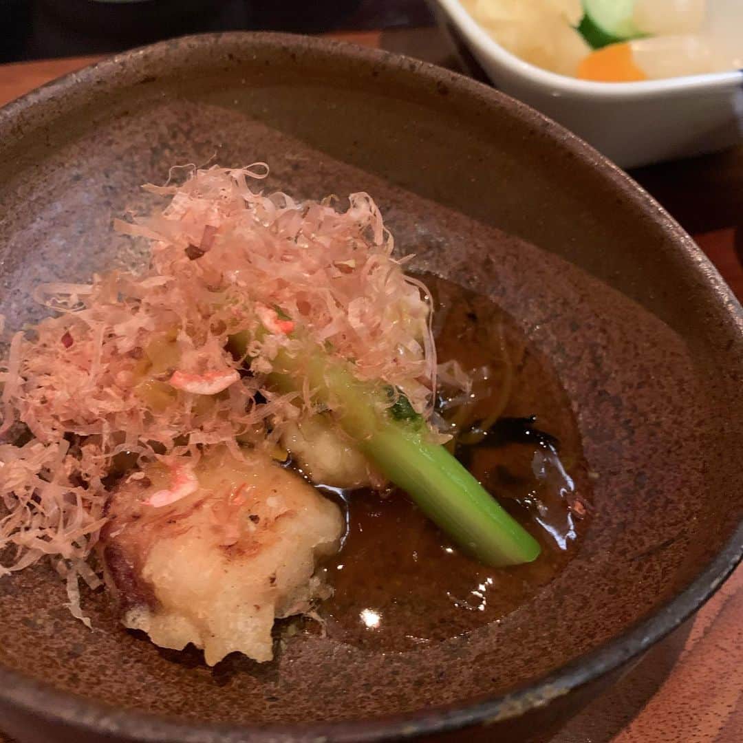 ワン・ビンナさんのインスタグラム写真 - (ワン・ビンナInstagram)「스시선수는 점심에도 맛있구나👍🏻 사진 잘 찍다가 꼭 막판에 몇 코스는 정신없이 먹느라 놓히고마는🤦🏻‍♀️ #맛점하셨나요😋」12月18日 14時38分 - bitnawang