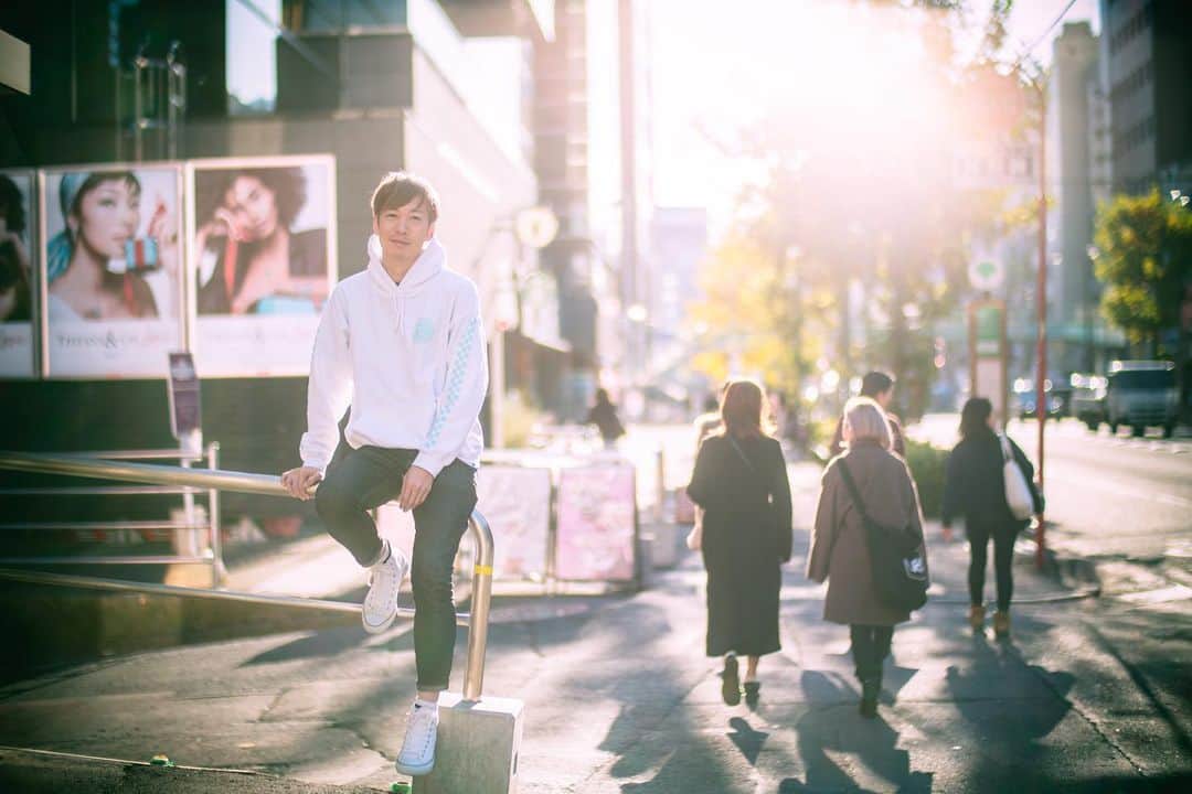 DJ U-ICHIのインスタグラム：「おはよう🌞  _________________________________ #dj #djlife #djstyle #fourthirty  #tokyocameraclub #autumn  #streetphotography #sonya7riii  #portraitvision #portraitfestival  #portraitpage #portraitmood  #moodyportraits #ourportraitsdays  #lifeportraits _________________________________ 📸 @yuta_photo_0823」