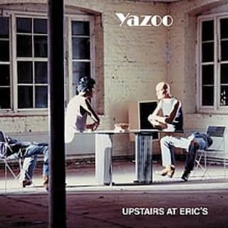 中村松江さんのインスタグラム写真 - (中村松江Instagram)「今日の一曲はYazooで『Don't Go』です✨ デビューアルバム「Upstairs at Eric's」に収録。 アリソン・モイエと元デペッシュ・モードのヴィンス・クラークのデュオです。 最初にこの曲を聴いた時、男性ヴォーカルかと思ったら、何とパワフルなヴォーカルの女性、アリソンでした😲 ヤズーの曲ではダントツで私はこの曲が好きです✨ (№104) #歌舞伎#中村松江 #yazoo #don'tgo #upstairsateric's」12月18日 8時15分 - matsue_nakamuraofficial