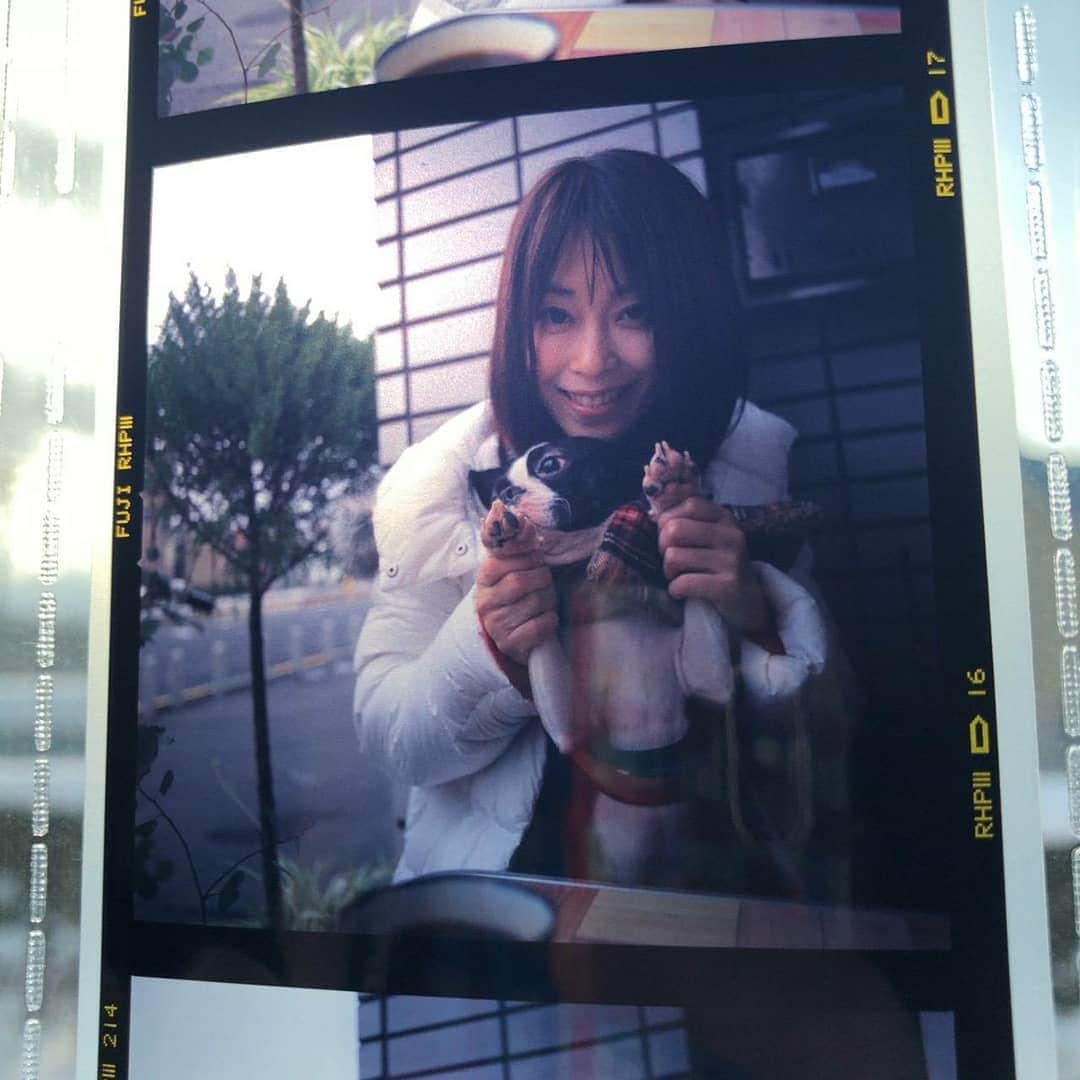 大塚咲さんのインスタグラム写真 - (大塚咲Instagram)「ボスと。  個人撮影での写真だよ☺️🌼🌼 撮影希望の方はme.otsukasaki@gmail.comまでメールしてね☺️」12月18日 8時23分 - otsukasaki_
