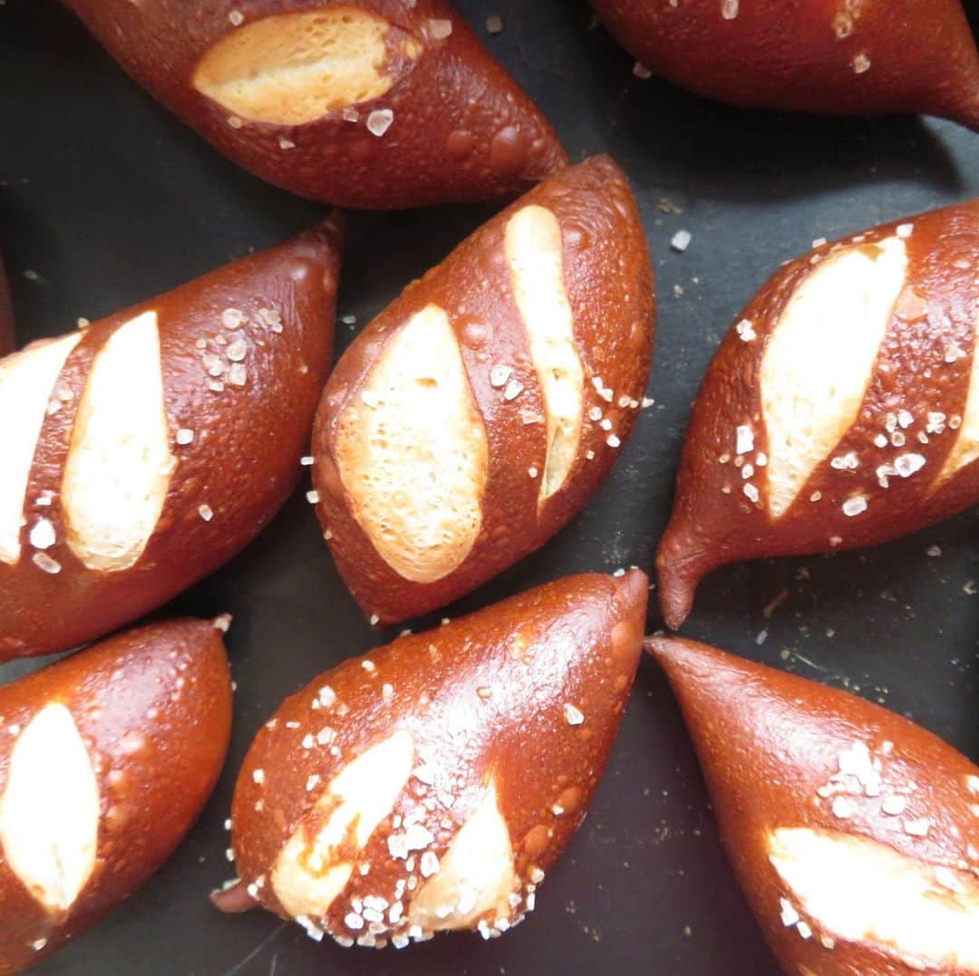 魔女菅原のグルメインスタ