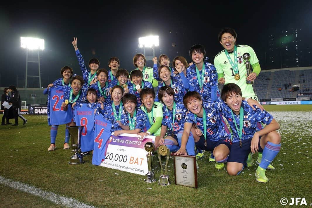 のインスタグラム：「E-1選手権優勝🏆 なでしこジャパンとしてはじめて優勝に関わらせてもらえて嬉しいです！！ 現地やテレビでのたくさんの応援ありがとうございました😊 皇后杯も獲るぞ〜💪 #なでしこジャパン」
