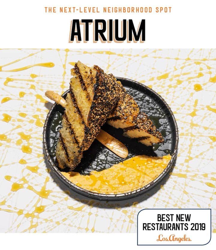 リンジー・ゴートのインスタグラム：「*sorry, had to repost with all the pretty pictures 😘 what a way to end 2019! so unbelievably proud of my husband @beaulaughlin and his team for their hard work that led to @atriumlosfeliz being named one of the best restaurants in all of LA! better make your rez now before you can’t get in anymore 😉 thank you @lamag for the love! #nextlevelneighborhoodspot #atriumlosfeliz」
