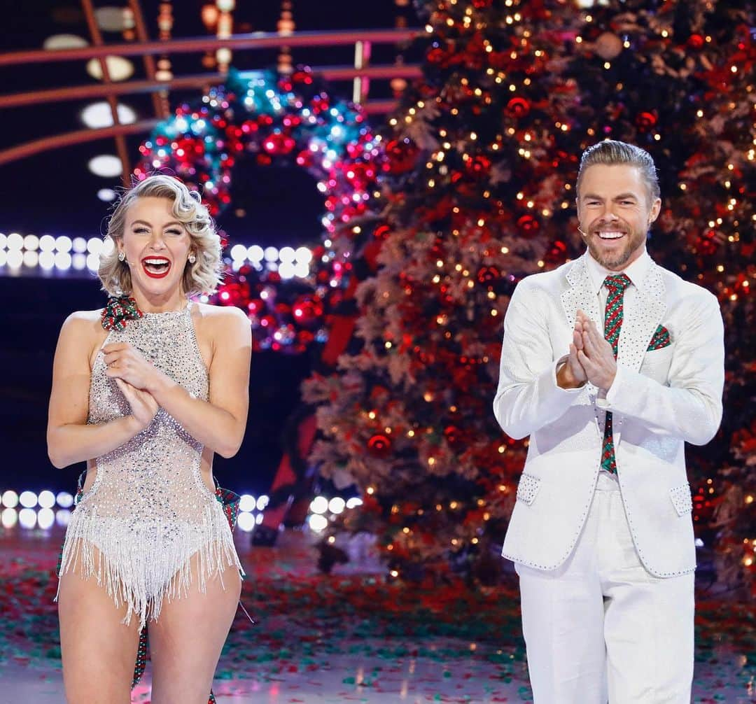 ジュリアン・ハフさんのインスタグラム写真 - (ジュリアン・ハフInstagram)「Grateful is an understatement! @derekhough and I had the most magical experience creating #HolidaysWithTheHoughs, and feel so full of love after seeing all of YOU have as much fun watching it as we did making it! Thank you to @nbc, @ashleyedens, @katyt8, @hayley.erbert,  @corinnelson, @dilloncouvillon, @tessandrachavez, @markballas, @bcjean, @jordan_fisher, @ciara, @neyo, @spencerbarnesla, @florido, @stylememaeve, all the dancers, and everyone else not named who helped us in creating this special...and for helping HWTH achieve the network’s highest rated show in our timeslot since September and best total-viewer in our timeslot since March with 4.7 million viewers!!! 🤯 We feel so lucky to be able to celebrate the holidays with all of you ❤️」12月18日 13時17分 - juleshough