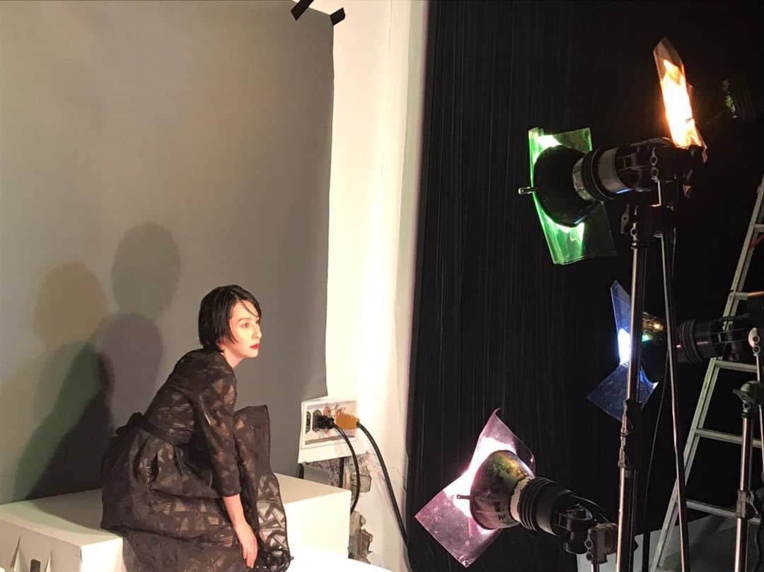 奥菜恵さんのインスタグラム写真 - (奥菜恵Instagram)「フォトグラファー渡邉肇さん、メイクRYUJIさん。 お二人に身を任せて、のびのび楽しみました。  #撮影」12月18日 23時06分 - megumi_okina