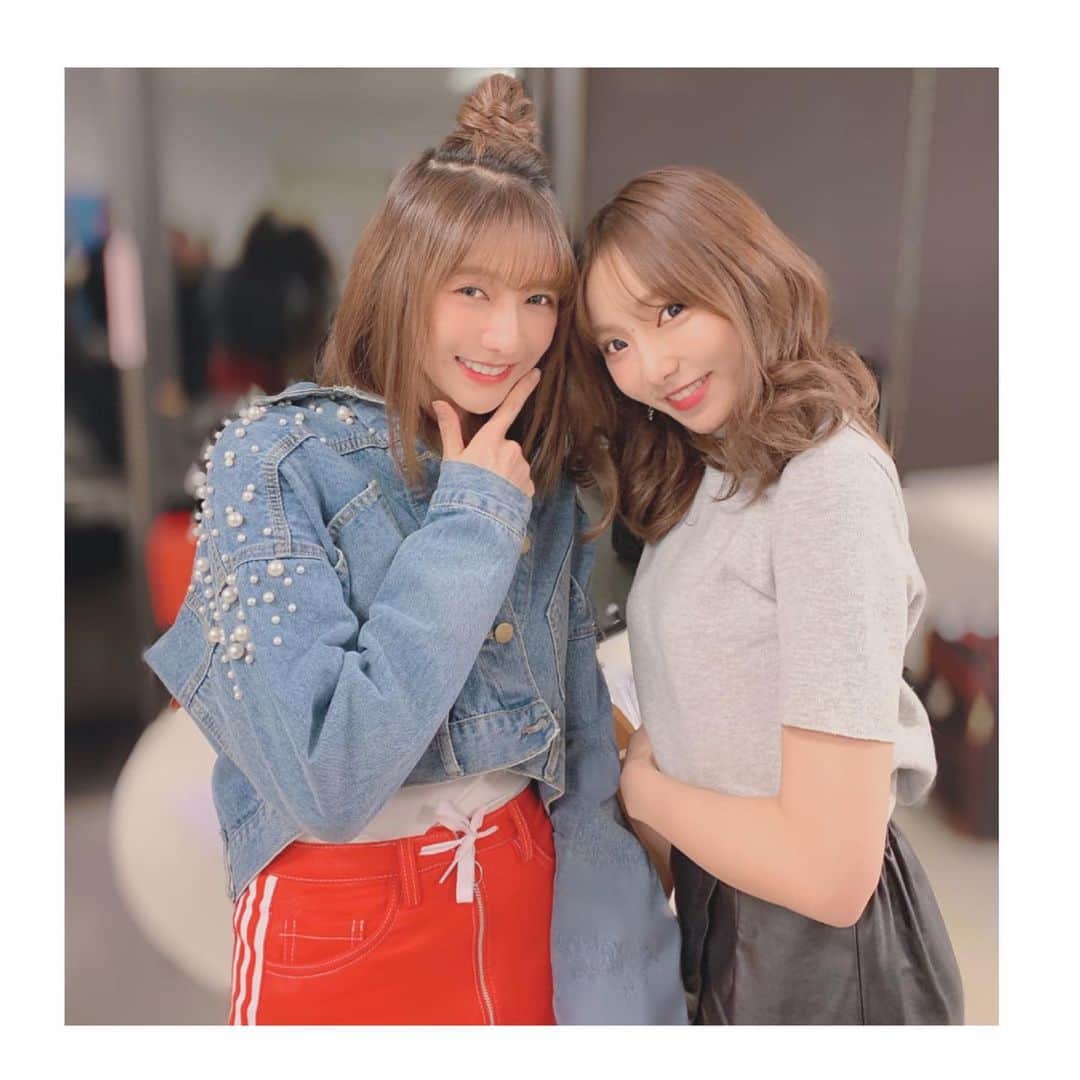 輝月あんりのインスタグラム：「我在台灣遇到一個天使！ ！  真的很可愛😍💓💗 谢谢你和我合影🙏❣️❣️」